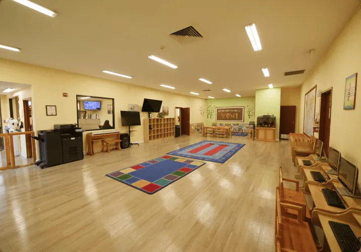 Diamond Bar Montessori Academy 的快乐孩子